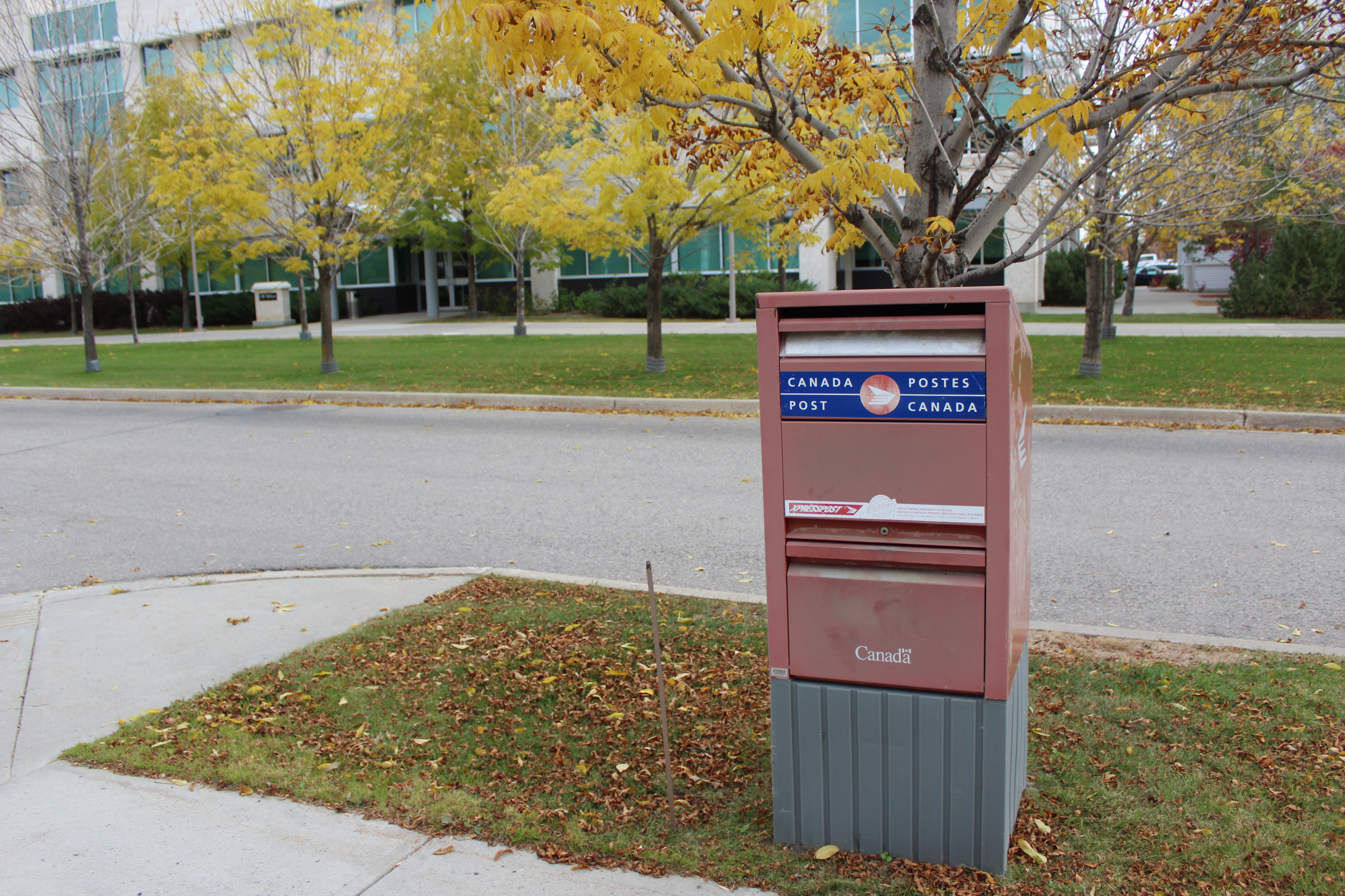 Canada Post Box - 1 Research Drive